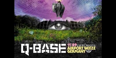 Q-Base : Lost In Dreams