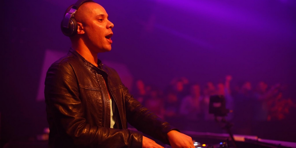 Wildstylez - Shake The Ground (Feat. Noubya)