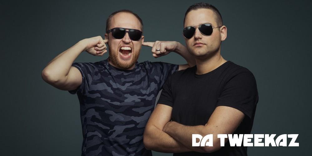 Da Tweekaz - Dancefloor Therapy (feat. The Straikerz)