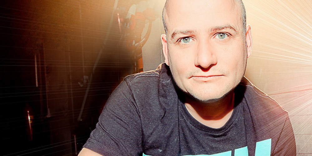 Pavo - Raven (Synthsoldier Remix)