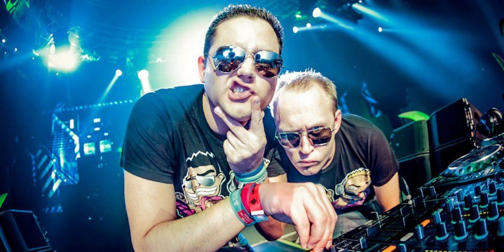 Da Tweekaz - Clarity (Feat. Xception)